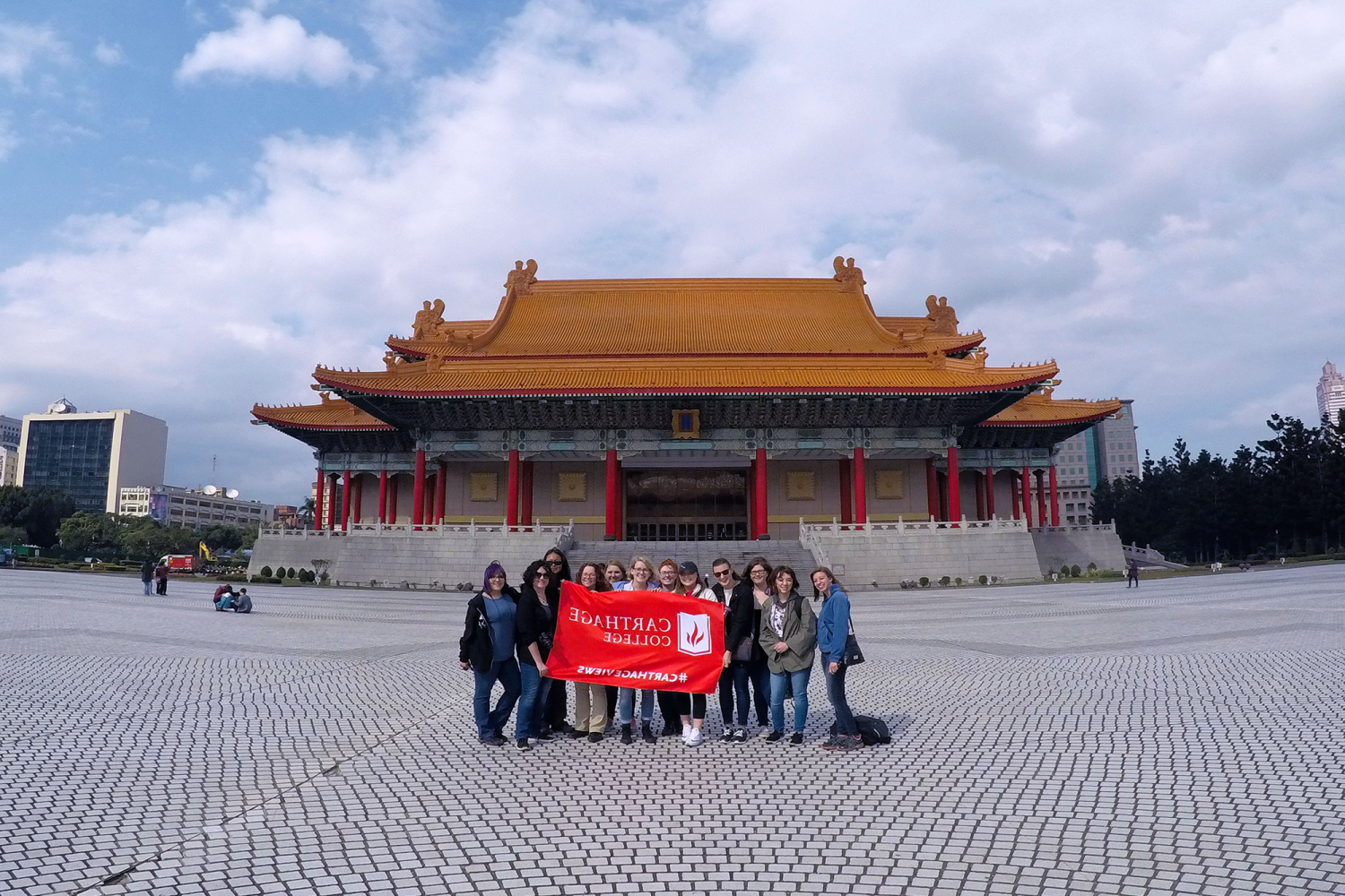 <a href='http://d1ej.uncsj.com'>全球十大赌钱排行app</a>的学生在中国学习.